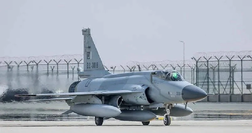 പാക്കിസ്ഥാന് ആയുധങ്ങളും മിസൈലുകളും നൽകി ചൈന : ആറ് തുർക്കി യുദ്ധവിമാനങ്ങൾ ഇസ്ലാമാബാദിൽ