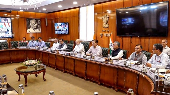 ഓപ്പറേഷൻ സിന്ദൂർ; മുഖ്യമന്ത്രിമാരുടെ അടിയന്തിര യോഗം വിളിച്ച് അമിത് ഷാ amit sha meeting