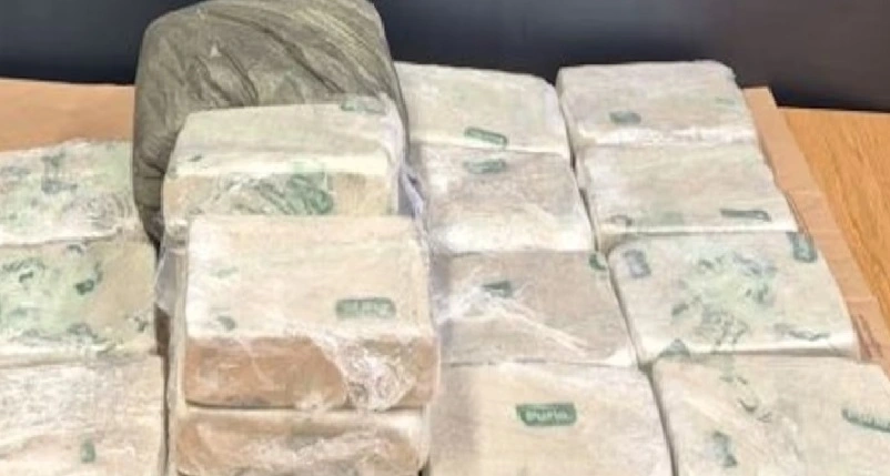 ഡബ്ലിനിലെ കൂലോക്കിൽ 3 മില്യൺ യൂറോ വില മതിക്കുന്ന ഹെറോയിൻ പിടിച്ചെടുത്തു ; രണ്ട് പേർ പിടിയിൽ