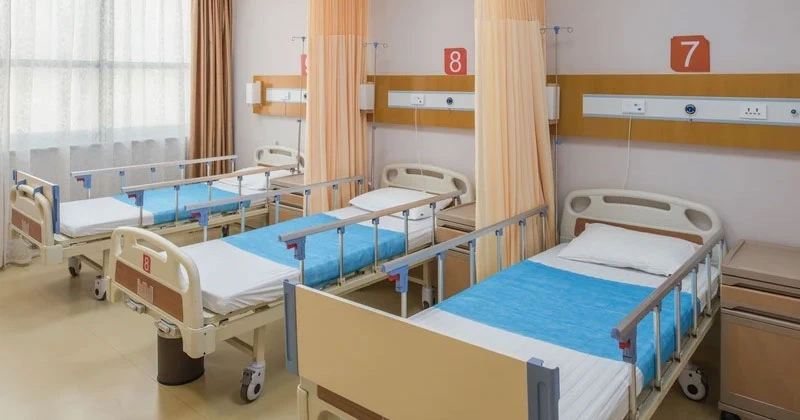 2040 ആകുമ്പോഴേയ്ക്കും പബ്ലിക് ആശുപത്രികളിൽ കിടക്കകളുടെ എണ്ണം വർദ്ധിപ്പിക്കണം; ഇഎസ്ആർഐ hospital beds