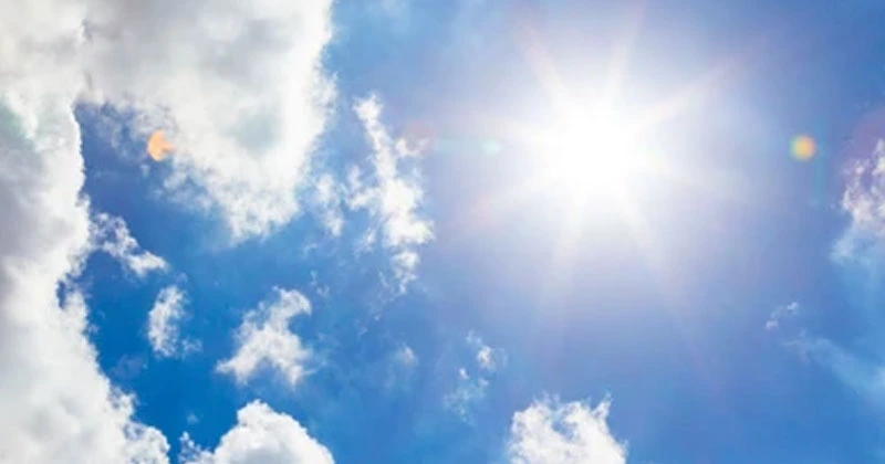 31 ഡിഗ്രി മറികടന്ന് താപനില; അയർലന്റിലെ ഈ വർഷത്തെ ഏറ്റവും ചൂടേറിയ ദിനമായി ശനിയാഴ്ച sun light