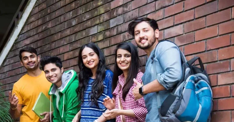 വംശീയ ആക്രമണം; ഇന്ത്യൻ വിദ്യാർത്ഥികളുടെ സുരക്ഷ ഉറപ്പാക്കാൻ കർമ്മ പദ്ധതി indian students