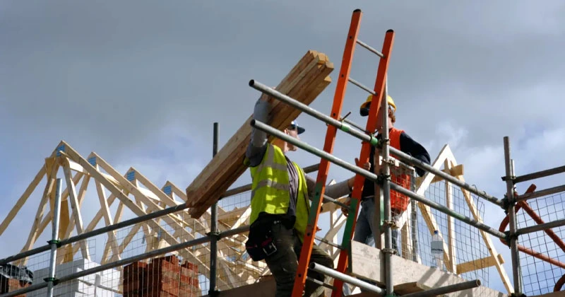 പൈപ്പുകളിൽ ചോർച്ച; അയർലന്റിലെ ജലവിതരണത്തിൽ പ്രതിസന്ധി irland pipe line