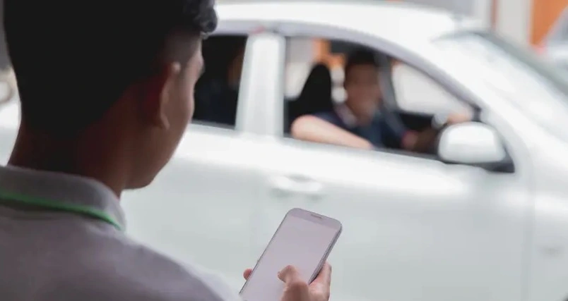 ഓൺലൈൻ ടാക്സി ഡ്രൈവർമാരുടെ പണിമുടക്ക് ഇന്ന്