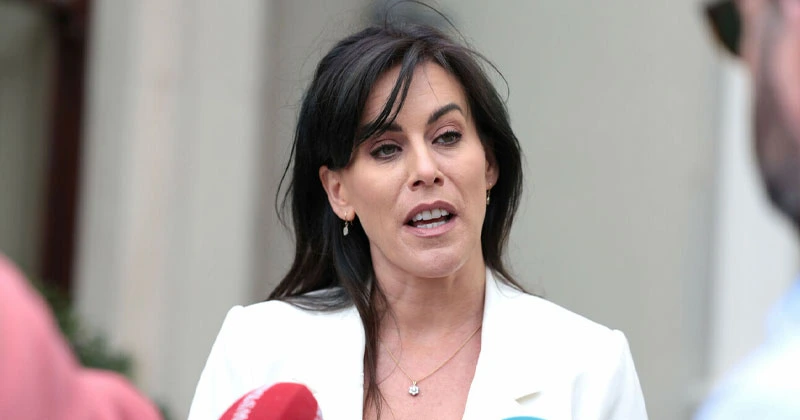 അയർലന്റിൽ ഇന്ന് മുതൽ ഹോർമോൺ റീപ്ലേസ്മെന്റ് തെറാപ്പി സൗജന്യം health minster