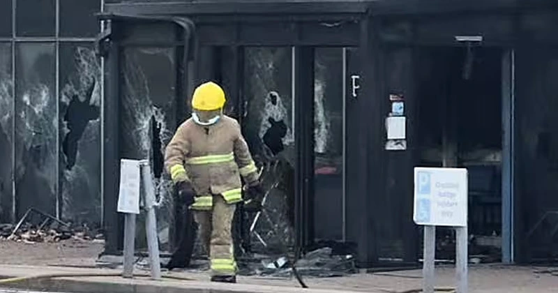 നോർതേൺ അയർലന്റിലെ കലാപം; അഞ്ച് പേർ കൂടി അറസ്റ്റിൽ northern ireland