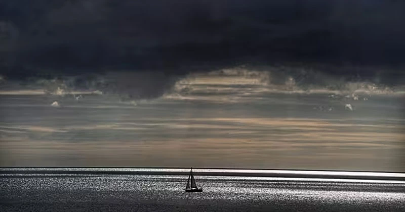 ഇടിമിന്നൽ ഭീതിയിൽ അയർലന്റ്: വിവിധ കൗണ്ടികളിൽ യെല്ലോ വാണിംഗ് thunderstorm