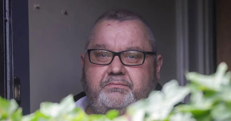 ലോയലിസ്റ്റ് പാസ്റ്ററുടെ വീടിന് നേരെ പെട്രോൾ ബോംബ് എറിഞ്ഞു Clifford Peeples