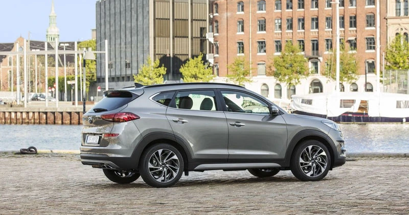 പെട്രോളടിക്കൽ മുതൽ പാർക്കിംഗ് വരെ; ഐറിഷ് ഡ്രെെവർമാർക്ക് ചിലവ് 10,373 യൂറോ car