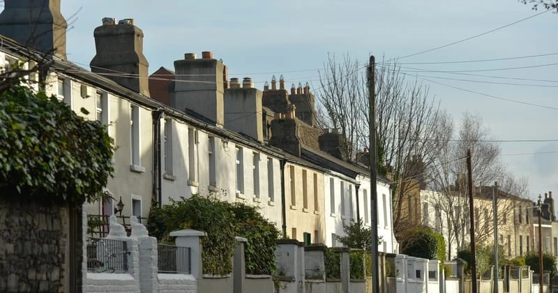 പ്രതിവർഷം വർദ്ധനവ് 7 ശതമാനം; അയർലന്റിൽ വീടുകളുടെയും അപ്പാർട്ട്മെന്റുകളുടെയും അടിസ്ഥാന വില ഉയരുന്നു house aprmtnt