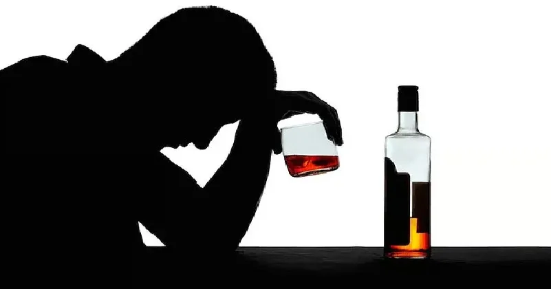 അയർലണ്ടിൽ മദ്യപാനത്തിന് അടിപ്പെട്ട് ചികിത്സ തേടുന്നവരുടെ എണ്ണത്തിൽ വർധനവ്