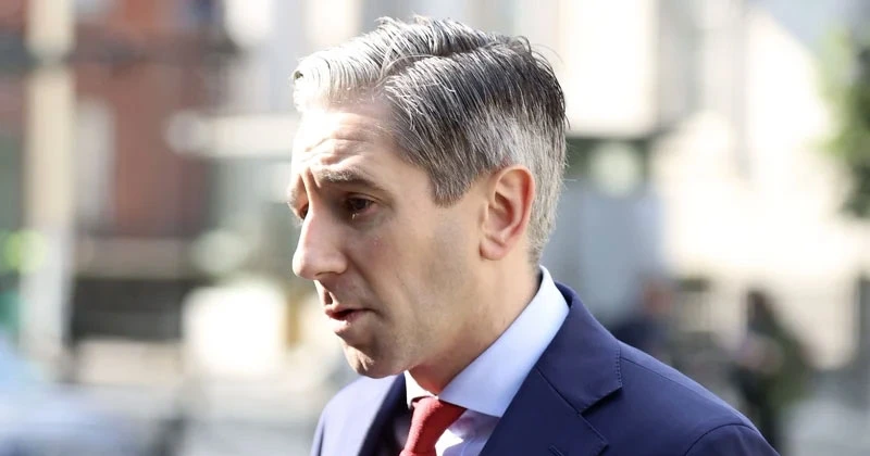 പുതുക്കിയ ഹൗസിംഗ് ഫോർ ഓൾ ഭവന പദ്ധതി ഒക്ടോബറിൽ പ്രസിദ്ധീകരിക്കും simon haris