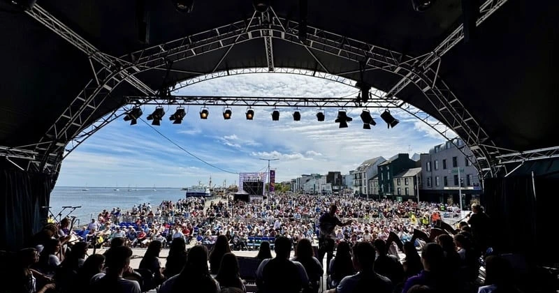 ഫ്ളീഡ് ചിയോയിൽ നാ ഹിയറാൻ 2025 ന് തുടക്കം music festival