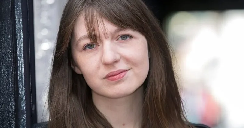 പാലസ്തീന് തീവ്രവാദ സംഘടനയ്ക്ക് സാമ്പത്തിക സഹായം ; ഐറിഷ് എഴുത്തുകാരി സാലി റൂണിയ്ക്ക് യു കെ സര്ക്കാരിന്റെ മുന്നറിയിപ്പ്