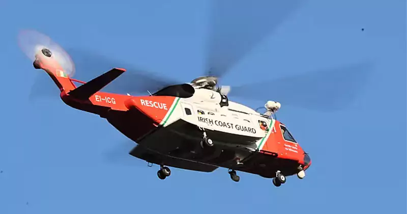 നാവിക സേനാംഗത്തിനായി തിരച്ചിൽ തുടരുന്നു coast gurad