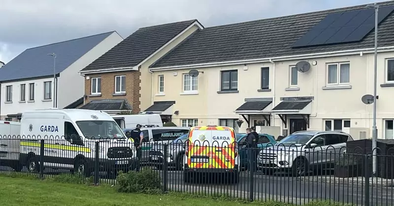 വീടിനുള്ളിൽ മൃതദേഹങ്ങൾ; മരിച്ചവരെ തിരിച്ചറിഞ്ഞു fingals house