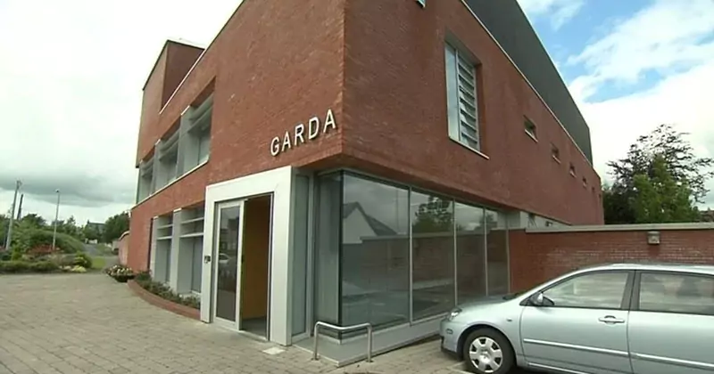 വാഹനാപകടം; 60 കാരി മരിച്ചു garda