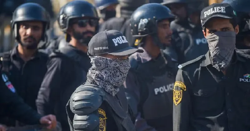 48 മണിക്കൂർ വെടിനിർത്തലിന് സമ്മതിച്ച് പാകിസ്ഥാനും അഫ്ഗാനിസ്ഥാനും ; വെടിനിർത്തൽ ആവശ്യപ്പെട്ടത് അഫ്ഗാനെന്ന് പാകിസ്ഥാൻ