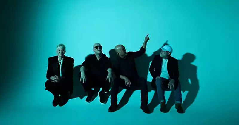 അയർലൻഡിലെ പരിപാടികൾ പ്രഖ്യാപിച്ച് പിക്സീസ് pixies