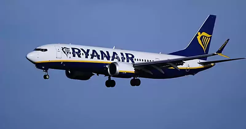 കുടുംബസമേതം യാത്ര ചെയ്യുന്നവരുടെ ചിലവ് കുറയും; നിർണായക പ്രഖ്യാപനവുമായി റയാൻഎയർ