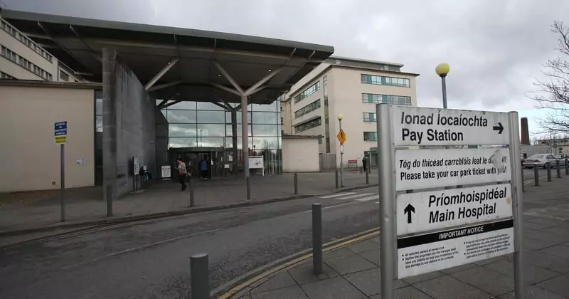 വാഹനാപകടം; 60 വയസ്സുകാരിയ്ക്ക് പരിക്ക് tipperary