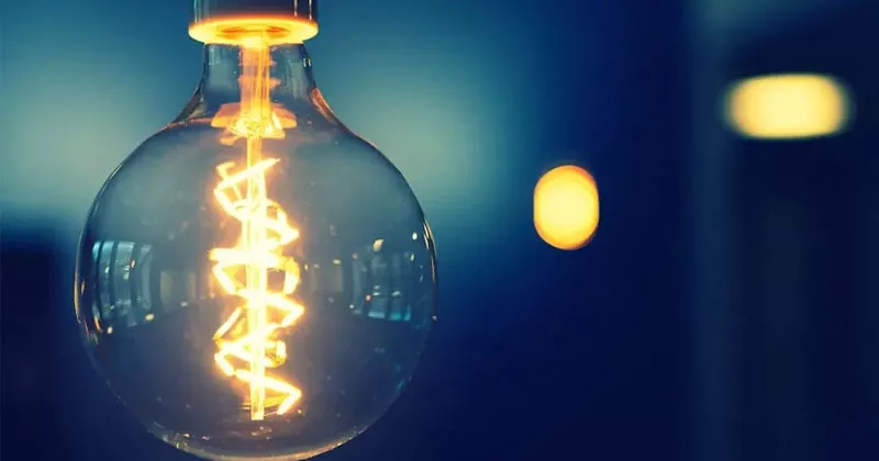 അയർലൻഡ് ജനതയ്ക്ക് ആശ്വാസം; ഡിസംബർ മുതൽ വൈദ്യുതി വില കുറയും bulb