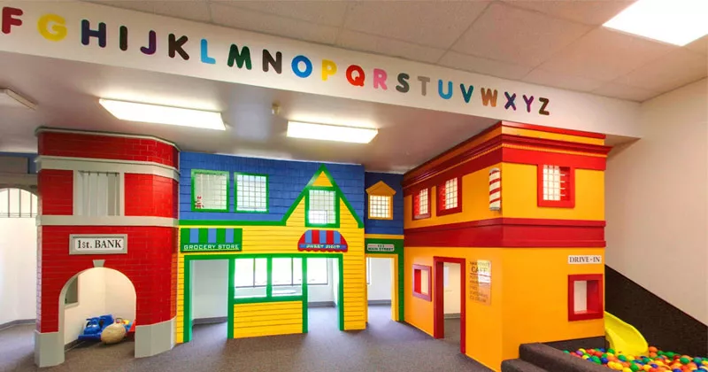 ചൈൽഡ് കെയർ സ്ഥാപനങ്ങൾ കുറയുന്നു; രക്ഷിതാക്കൾ പ്രതിസന്ധിയിൽ childcare facility