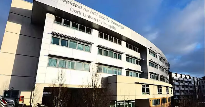കോർക്കിൽ പരിക്കേറ്റ നിലയിൽ യുവാക്കൾ; അന്വേഷണം ആരംഭിച്ചു cork university hospital