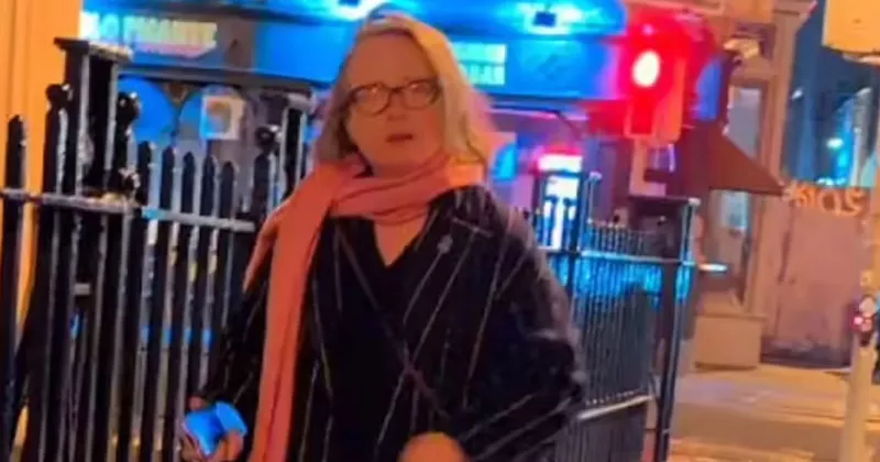 വീണ്ടും വംശീയ അധിക്ഷേപം; ദുരനുഭവം വെളിപ്പെടുത്തി ഇന്ത്യൻ യുവതി indian woman