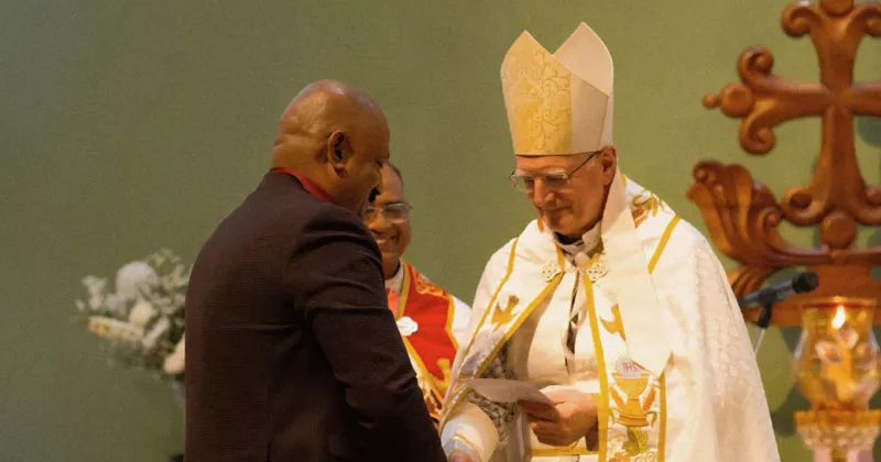 അരങ്ങ് തകർക്കാൻ ‘ ആർട്ടിസ്റ്റ് ‘; നാടകം നവംബറിൽ thapasya