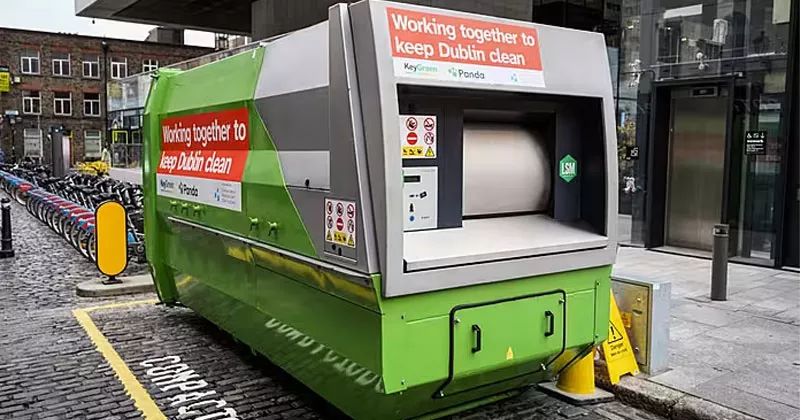 ഡബ്ലിൻ നഗരത്തിൽ വേസ്റ്റ് കോംപാക്ടറുകൾ; മാലിന്യ ശേഖരണം ഇനി വേറെ ലെവൽ waste compactor