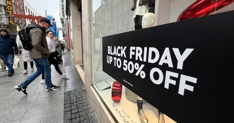 ബ്ലാക്ക് ഫ്രൈഡേ വീക്കെൻഡ്; കൂടുതൽ പണം ചിലവഴിക്കാൻ മടിച്ച് ഐറിഷ് ജനത