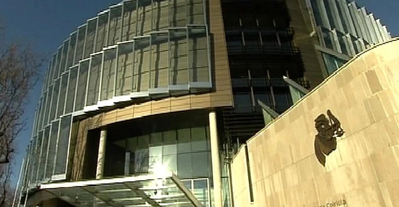 മകളെ ബലാത്സംഗം ചെയ്യുകയും, കൊല്ലുമെന്ന് ഭീഷണിപ്പെടുത്തുകയും ചെയ്തു ; പിതാവിന് 12 വർഷത്തെ തടവ്