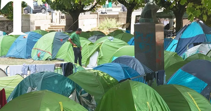 സർക്കാരിനെതിരെ മനുഷ്യാവകാശ കമ്മീഷൻ; സുപ്രീംകോടതിയിൽ ഹർജി human rights commision