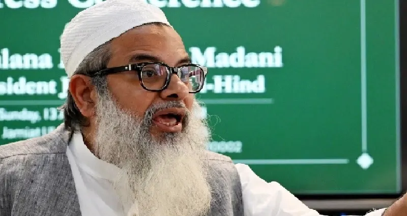 ജിഹാദ് വളരെ പവിത്രം , വന്ദേമാതരം ചൊല്ലുന്നത് ജീവനില്ലാത്ത സമൂഹമാണെന്ന് മൗലാന മഹ്മൂദ് മദനി