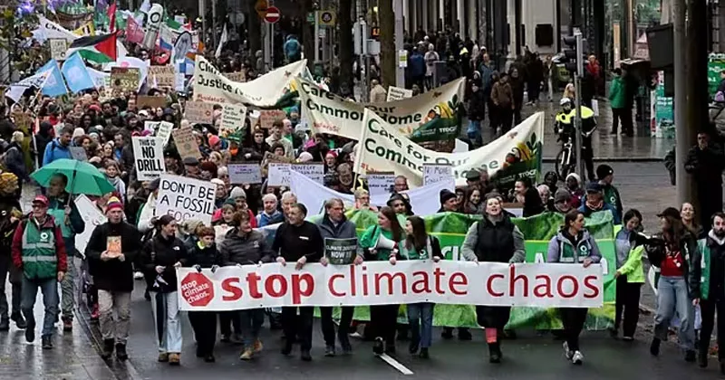 ദേശീയ കാലാവസ്ഥാ മാർച്ച് ; നൂറ് കണക്കിന് പേർ പങ്കെടുത്തു national climate march