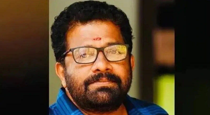 ‘ വോട്ടർ പട്ടികയിൽ പേരുണ്ടോ എന്ന് മത്സരിക്കുന്ന ആൾക്ക് അറിയില്ലേ ‘ ; വി എം വിനുവിനെ വിമർശിച്ച് ഹൈക്കോടതി ; ഹർജി തള്ളി
