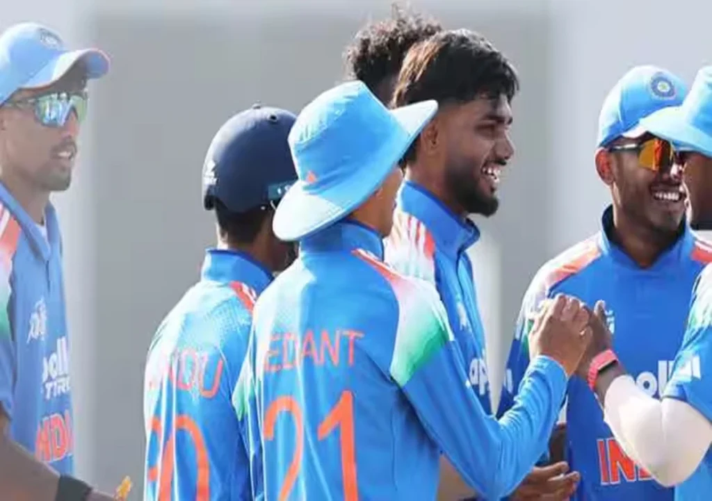 മലയാളിയുടെ ബാറ്റിന്റെ ചൂടറിഞ്ഞ് പാകിസ്താൻ; അണ്ടർ 19 ഏഷ്യാ കപ്പിലും ഇന്ത്യയോട് തോൽവി India