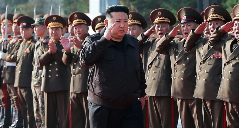 വീണ്ടും ക്രൂയിസ് മിസൈൽ പരീക്ഷണങ്ങൾ ; ഉപരോധങ്ങളിൽ തളരാതെ, യുഎസ് ഭീഷണികളിൽ പതറാതെ കിം ജോങ് ഉൻ