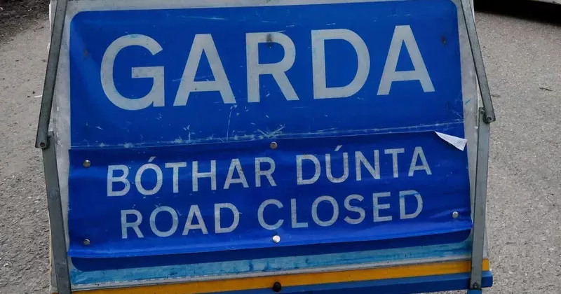 ടിപ്പററിയിൽ വാഹനാപകടം; 20 കാരൻ മരിച്ചു