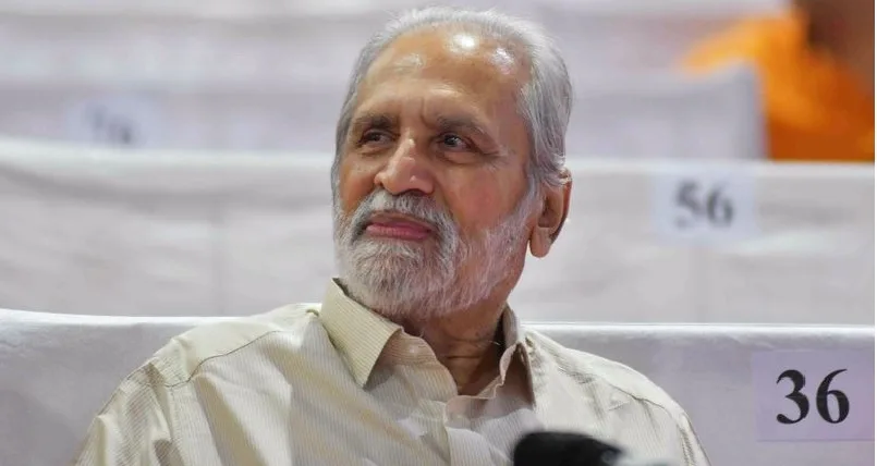 മുൻ കേന്ദ്രമന്ത്രി സുരേഷ് കൽമാഡി അന്തരിച്ചു