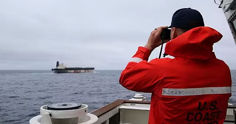 വെനിസ്വേലയുടെ എണ്ണ ടാങ്കർ നിരീക്ഷണത്തിൽ; ഹെലൻ മകെന്റി oil tankr