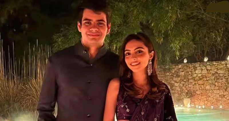 ജീവിതത്തിൽ സന്തോഷം കണ്ടെത്തട്ടെ ; മകനും, ഭാവിമരുമകൾക്കും ആശംസയുമായി റോബർട്ട് വദ്രയും, പ്രിയങ്കയും