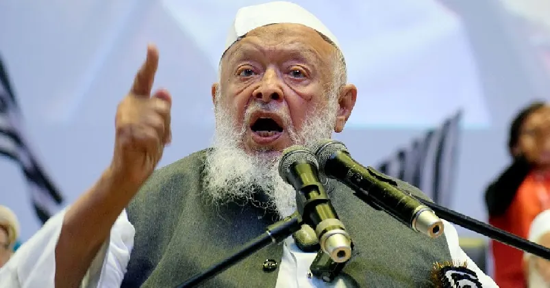 ഞങ്ങൾ മുസ്ലീങ്ങൾ അല്ലാഹുവിനെ മാത്രമേ ആരാധിക്കുന്നുള്ളൂ ; വന്ദേമാതരം നിർബന്ധിതമായി അടിച്ചേൽപ്പിക്കരുത് : അർഷാദ് മദനി