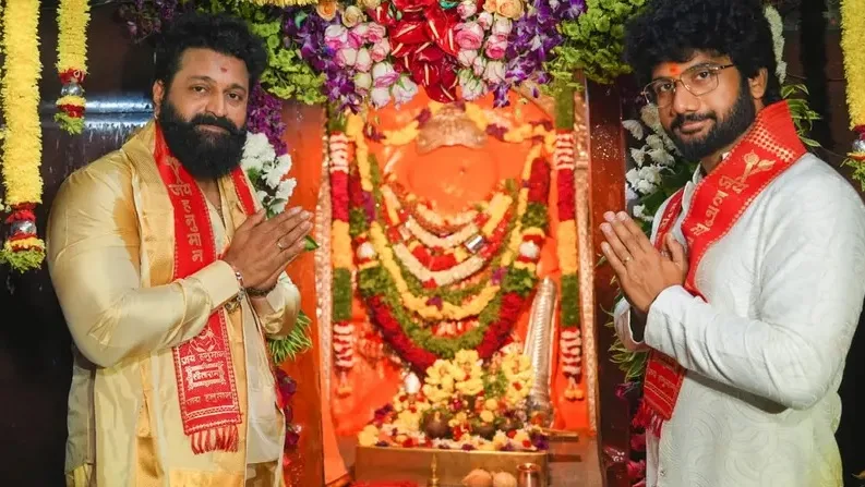 ‘ജയ് ഹനുമാ’ന് തുടക്കം ; അഞ്ജനാദ്രി കുന്നിൽ പൂജയ്ക്കെത്തി ഋഷഭ് ഷെട്ടി