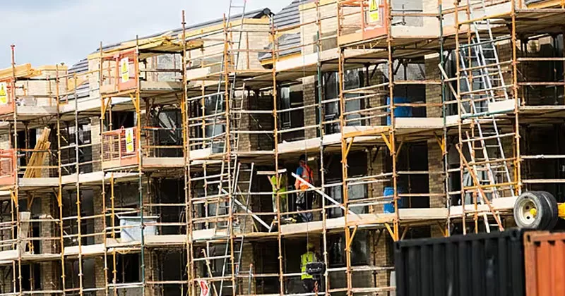 കോർപ്പറേഷൻ നികുതിയിൽ ഇളവ് ; സർക്കാരിന് മുന്നറിയിപ്പ് appartment