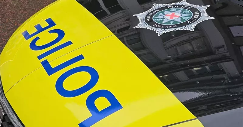 മോഷണത്തിനിടെ മർദ്ദനം; വെസ്റ്റ് ബെൽഫാസ്റ്റിൽ യുവാവിന് പരിക്ക് belfast police