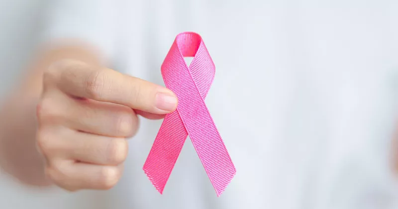 ജീവിതം കെട്ടിപ്പടുക്കാൻ അയർലൻഡിലെത്തി; വില്ലനായി അർബുദം; മലയാളി നഴ്സ് സുമനസ്സുകളുടെ സഹായം തേടുന്നു cancer