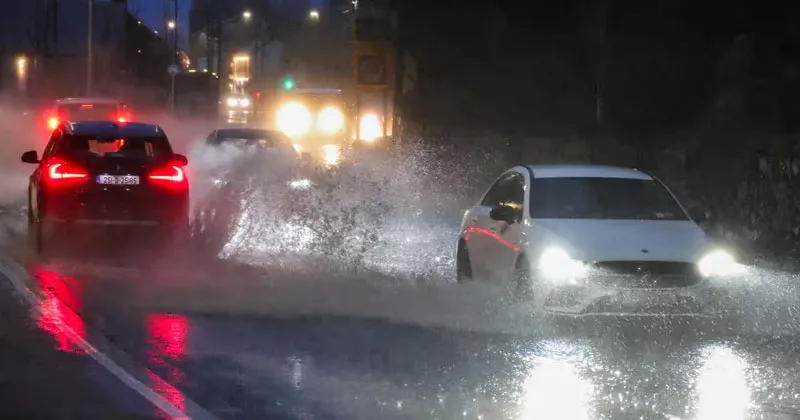 ഡബ്ലിനിലെ പ്രളയം; ദുരിത ബാധിതർക്ക് സഹായം നൽകും flood dublin
