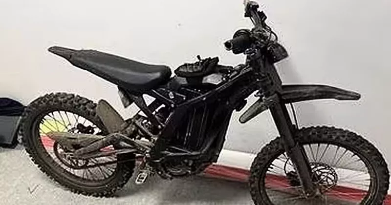പോലീസുകാരനെ ബൈക്കിടിച്ച് പരിക്കേൽപ്പിച്ചു; യുവാവ് അറസ്റ്റിൽ